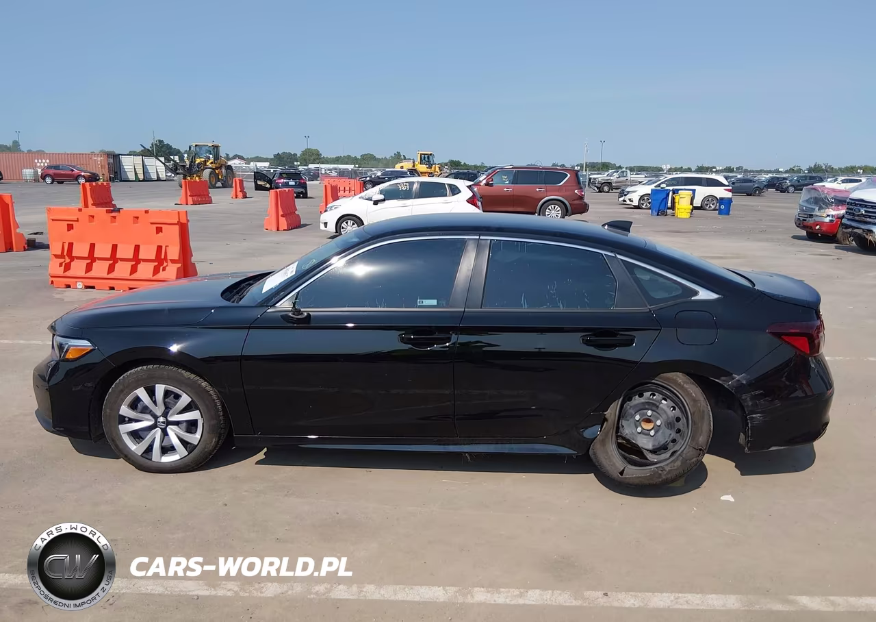 2026 Honda Civic Lx VIN:2HGFE2F25TH554992 - 14