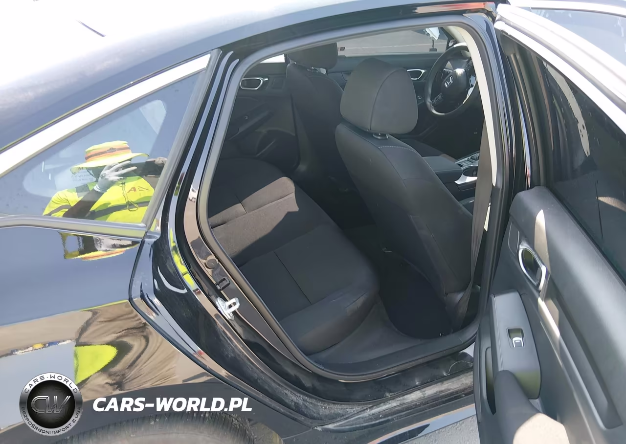 2026 Honda Civic Lx VIN:2HGFE2F25TH554992 - 8