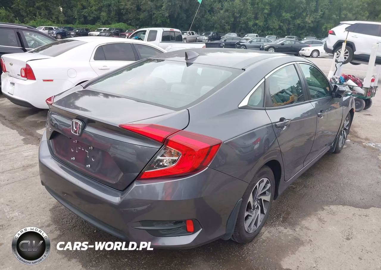 2018 Honda Civic Ex VIN:19XFC2F70JE029301 - 4