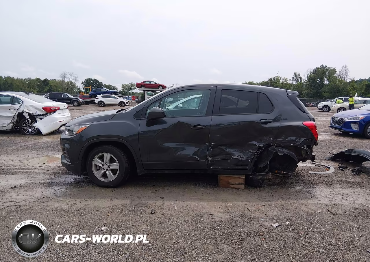 2019 Chevrolet Trax Ls VIN:3GNCJKSB5KL215794 - 15