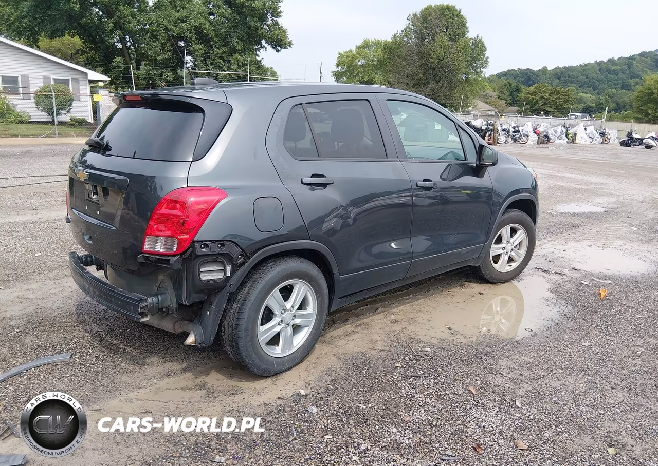 2019 Chevrolet Trax Ls VIN:3GNCJKSB5KL215794 - 4
