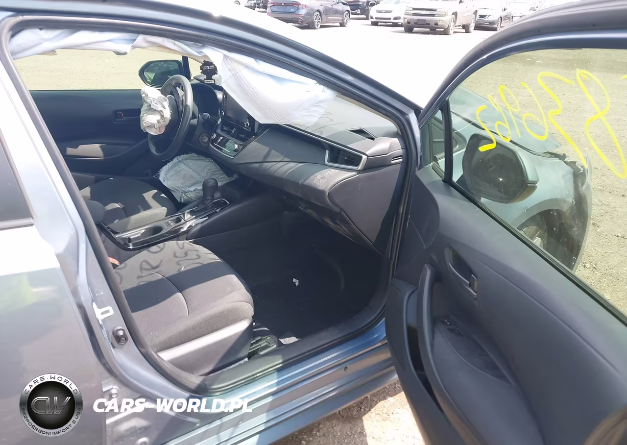 2022 Toyota Corolla Le VIN:JTDEPMAE0N3025571 - 5