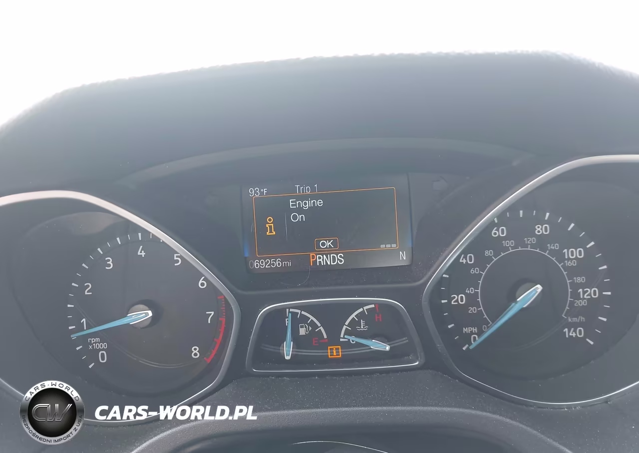 2018 Ford Focus Se VIN:1FADP3FE7JL215592 - 7