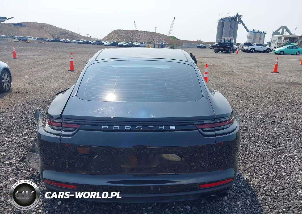 2018 Porsche Panamera E-Hybrid 4 VIN:WP0AE2A73JL177879 - 15