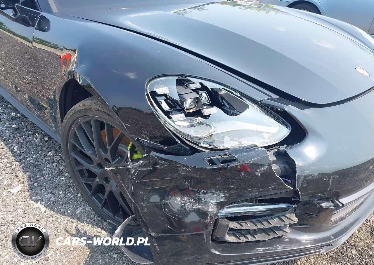 2018 Porsche Panamera E-Hybrid 4 VIN:WP0AE2A73JL177879 - 16