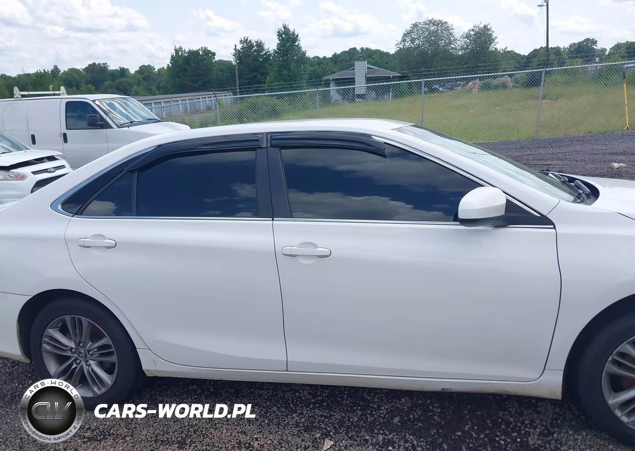 2017 Toyota Camry Le VIN:4T1BF1FKXHU385279 - 13