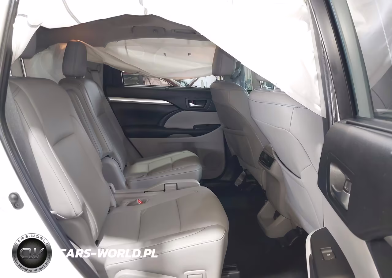 2019 Toyota Highlander Xle VIN:5TDKZRFH4KS311513 - 8