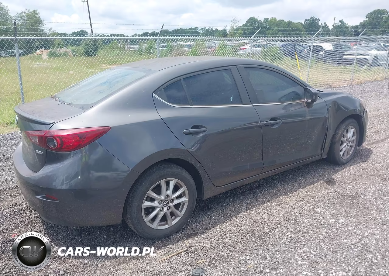 2014 Mazda Mazda3 I Touring VIN:JM1BM1V70E1165542 - 4