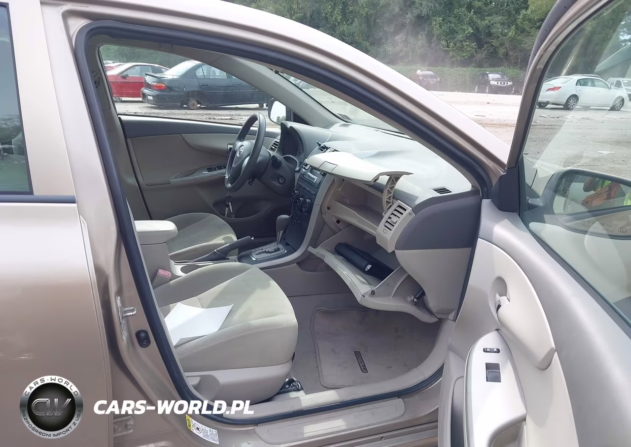 2010 Toyota Corolla Le VIN:1NXBU4EE2AZ204992 - 5