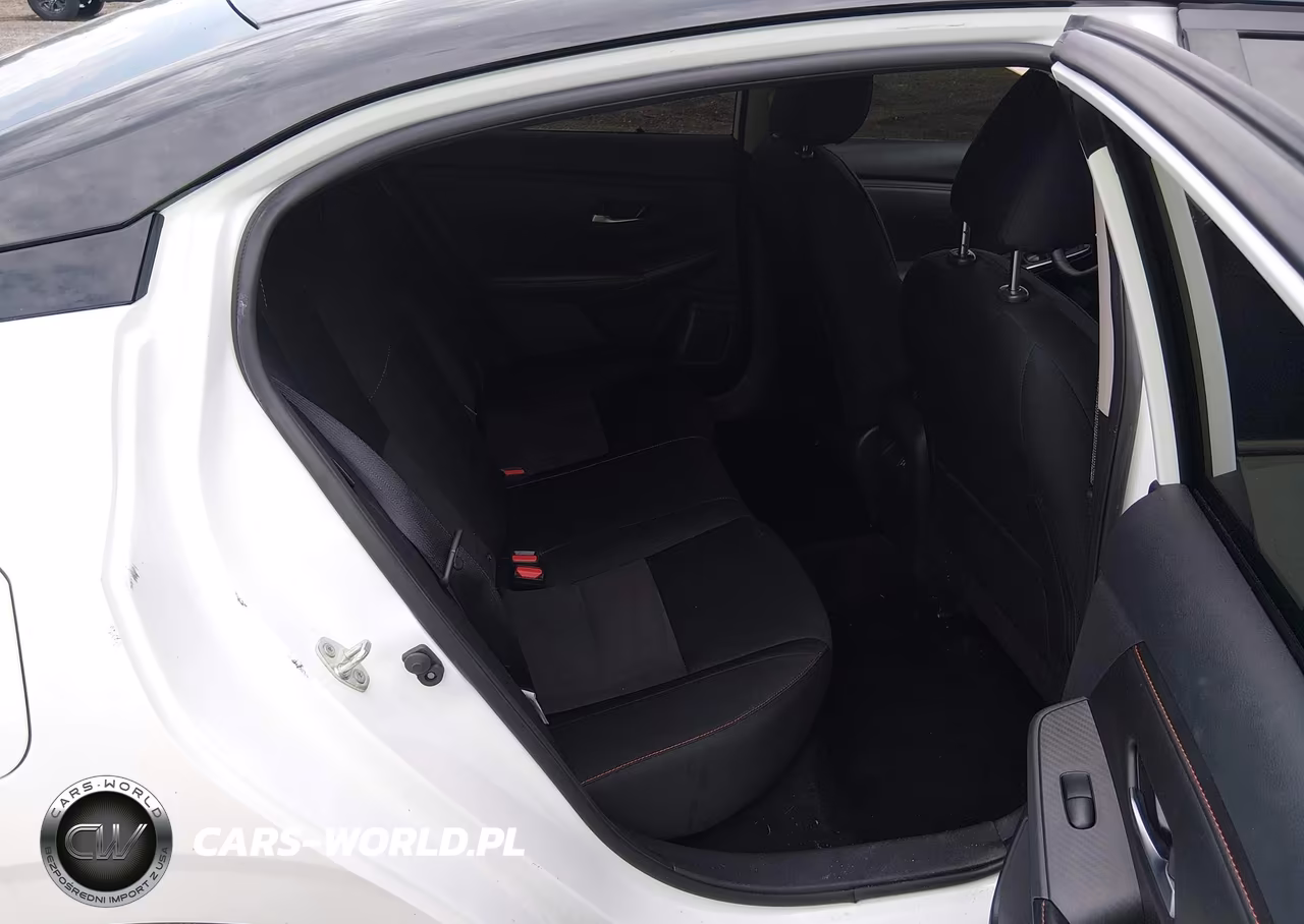 2025 Nissan Sentra Sr VIN:3N1AB8DV8SY241576 - 8