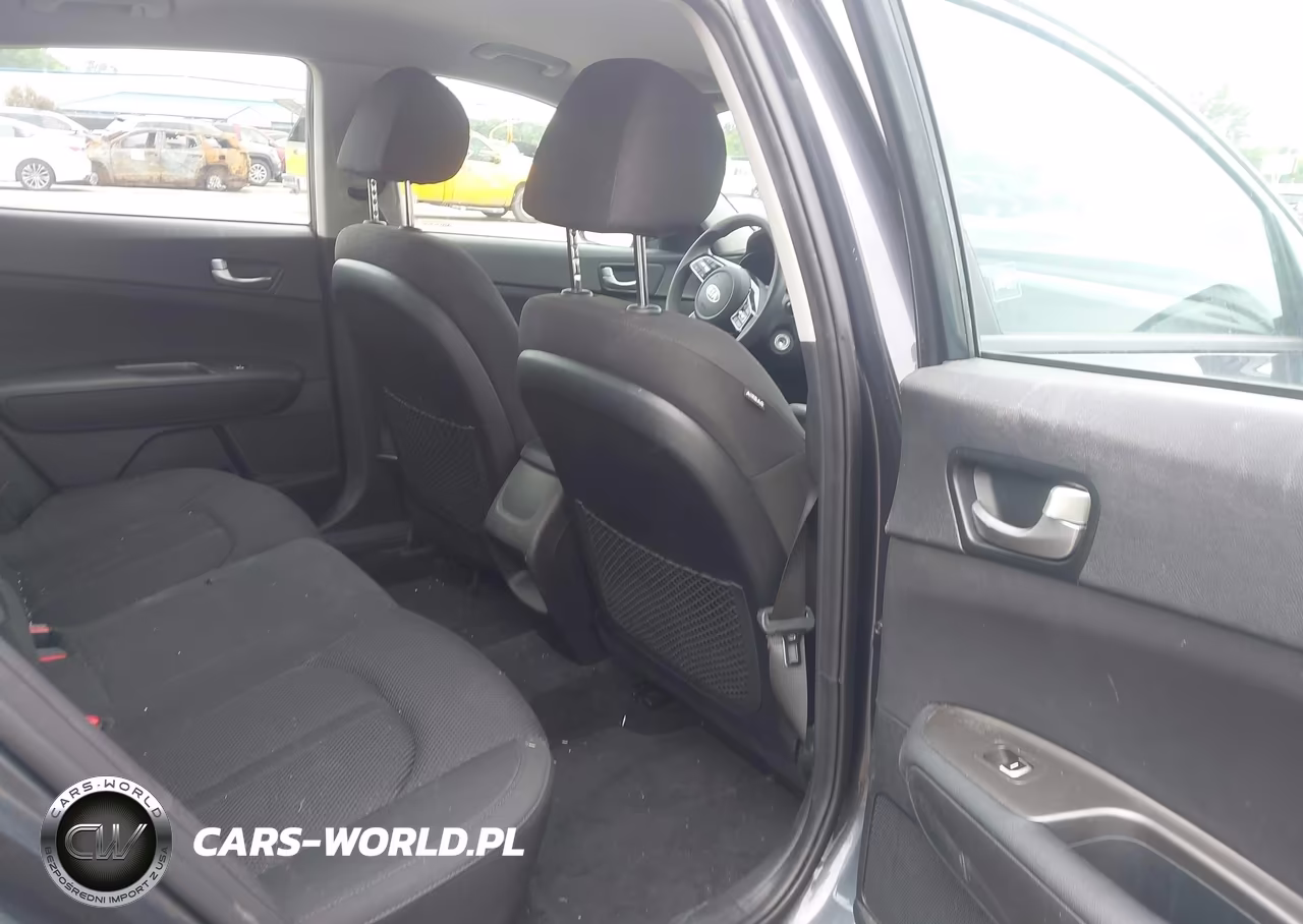 2020 Kia Optima Lx VIN:5XXGT4L31LG399622 - 8