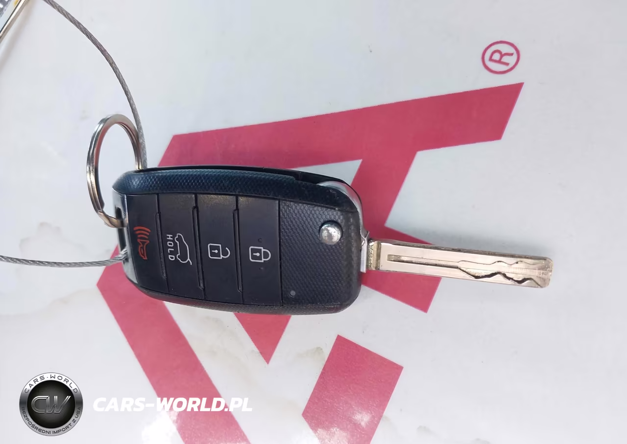 2015 Kia Soul + VIN:KNDJP3A51F7183002 - 11