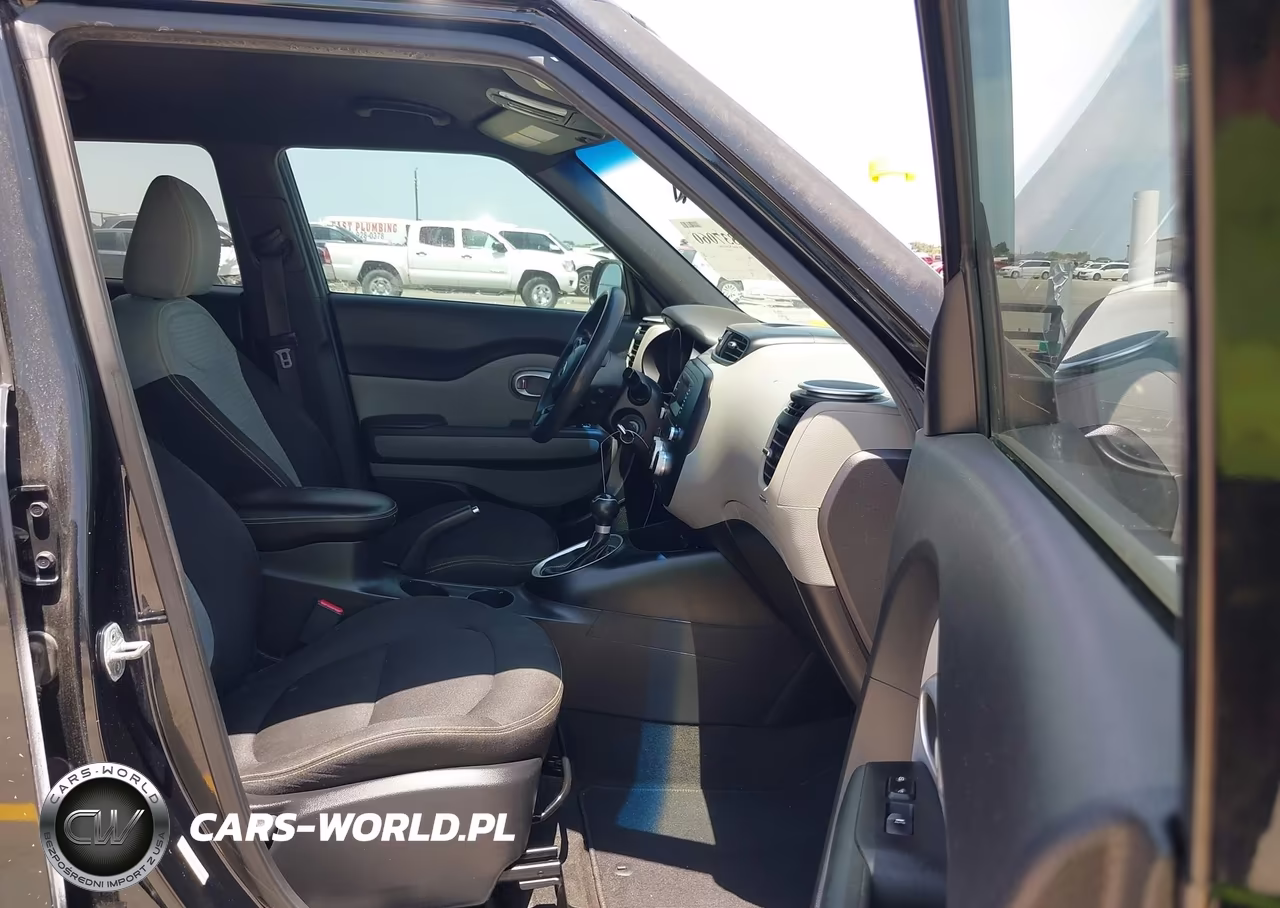 2015 Kia Soul + VIN:KNDJP3A51F7183002 - 5