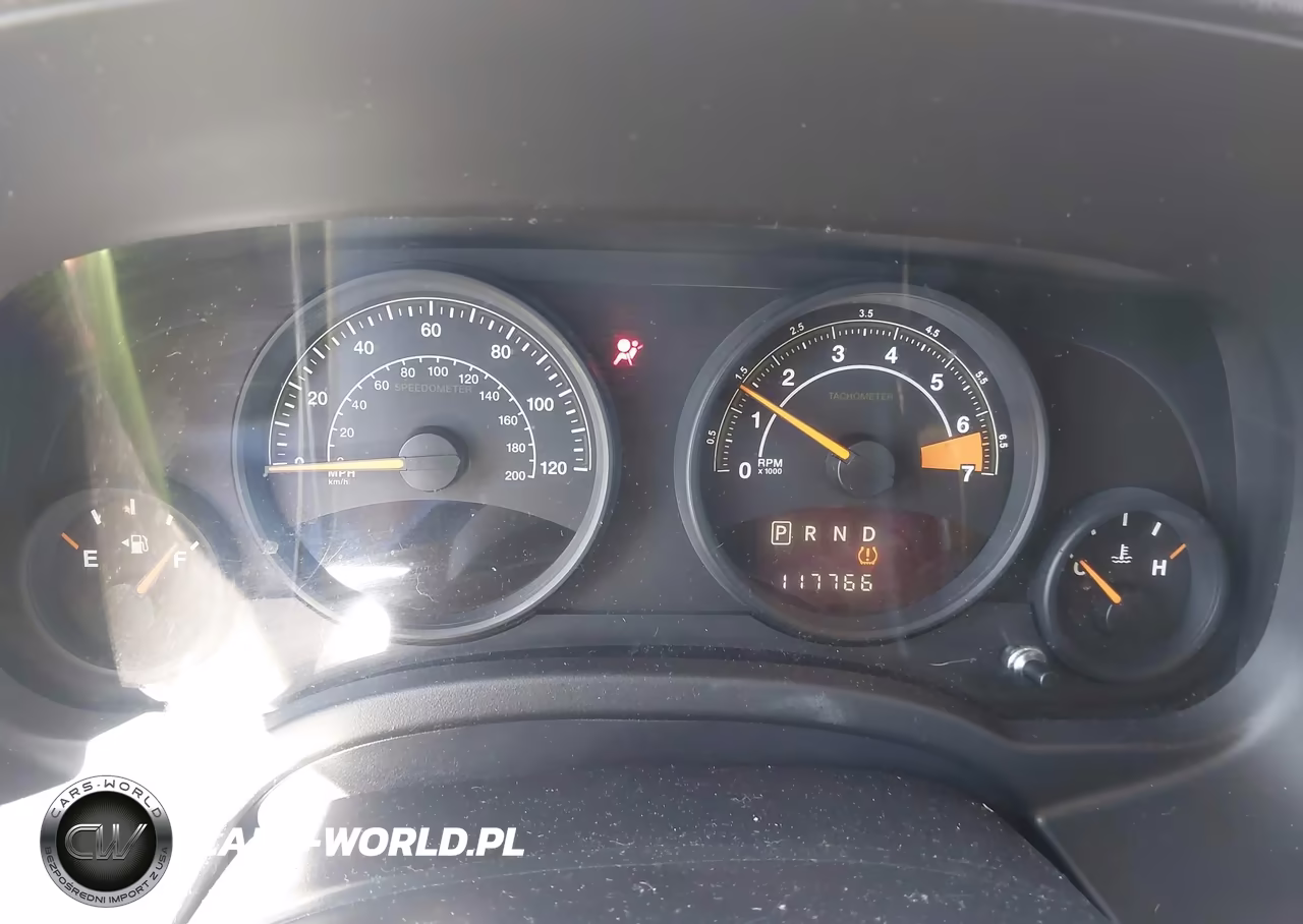 2014 Jeep Compass Sport VIN:1C4NJCBA5ED774433 - 7