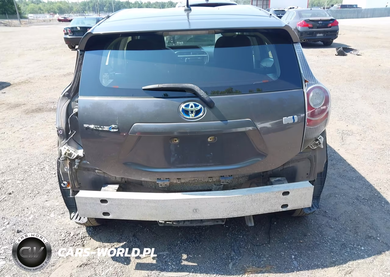 2014 Toyota Prius C Two VIN:JTDKDTB39E1066991 - 6