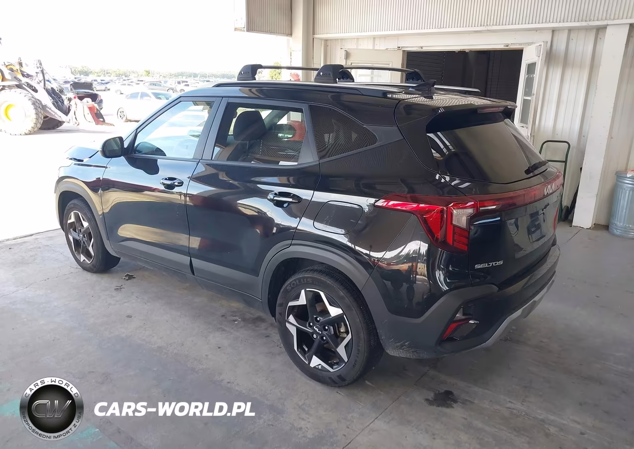 2025 Kia Seltos S VIN:KNDEU2AA6S7801328 - 3