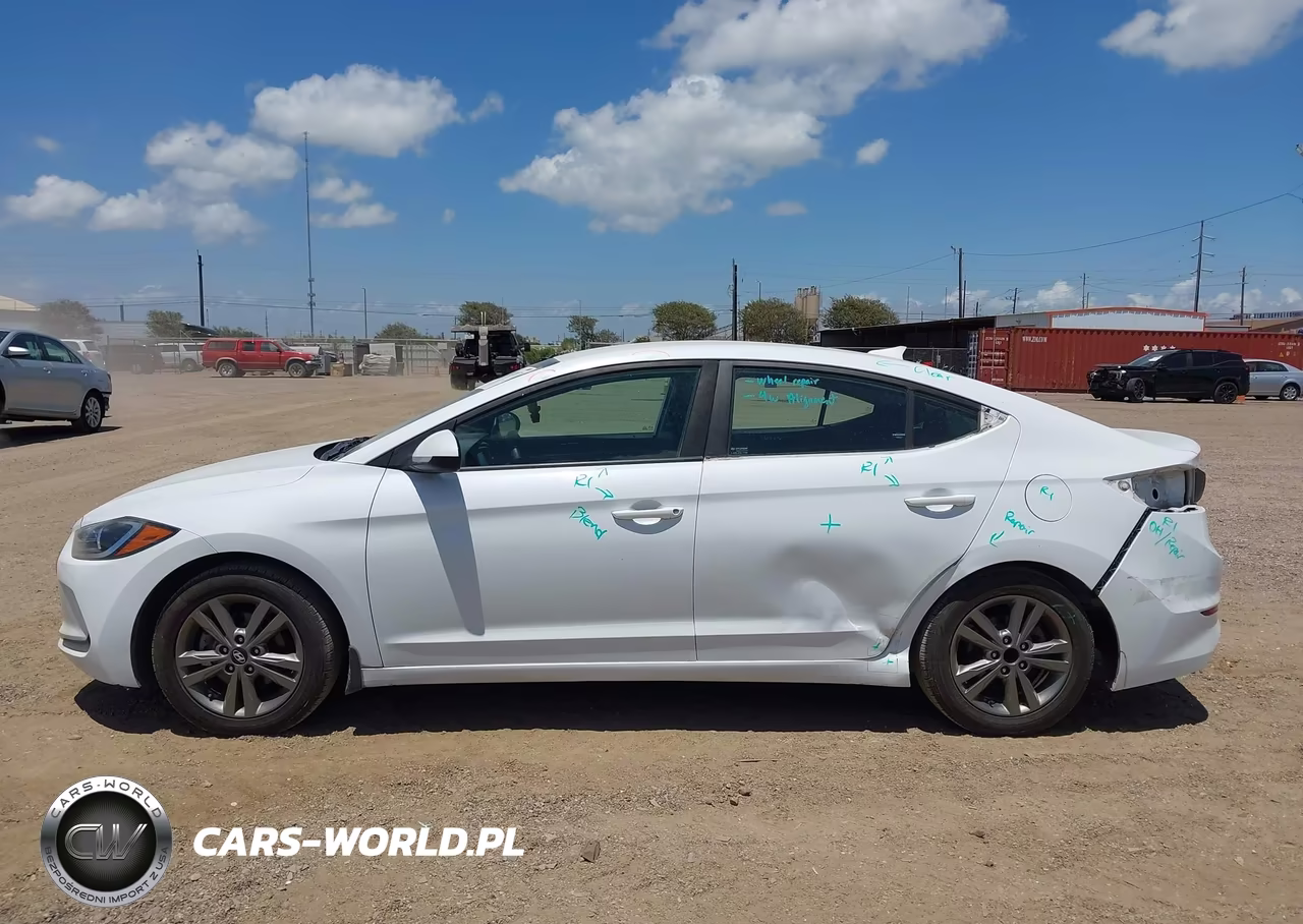 2018 Hyundai Elantra Sel VIN:5NPD84LF5JH341884 - 15