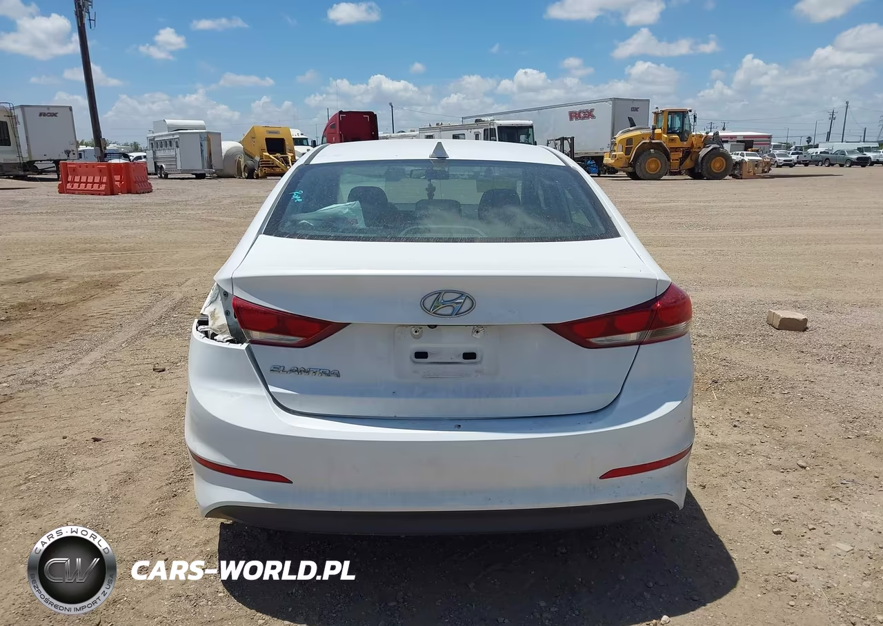2018 Hyundai Elantra Sel VIN:5NPD84LF5JH341884 - 17
