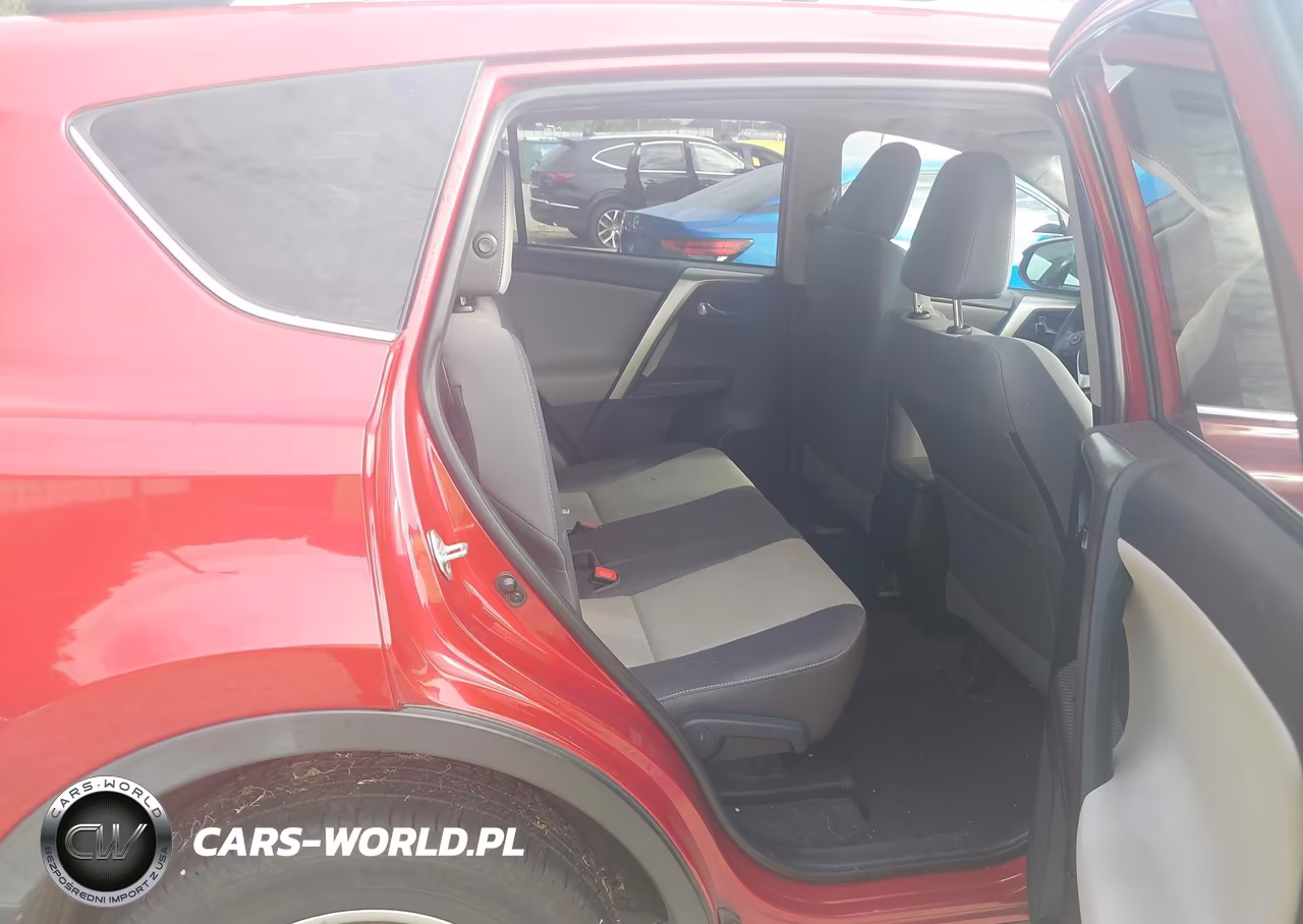 2015 Toyota Rav4 Xle VIN:2T3WFREV7FW184018 - 8