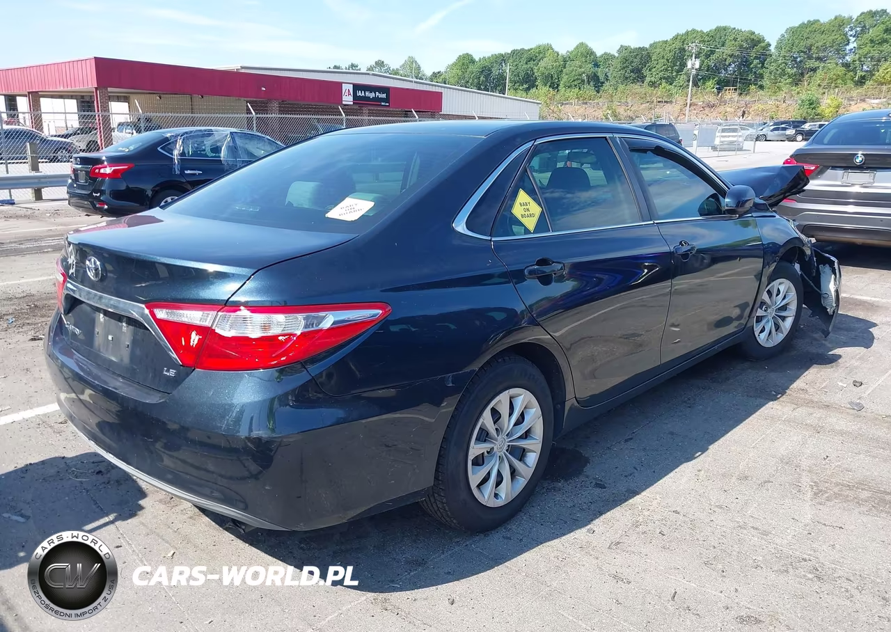 2016 Toyota Camry Le VIN:4T1BF1FK7GU577760 - 4