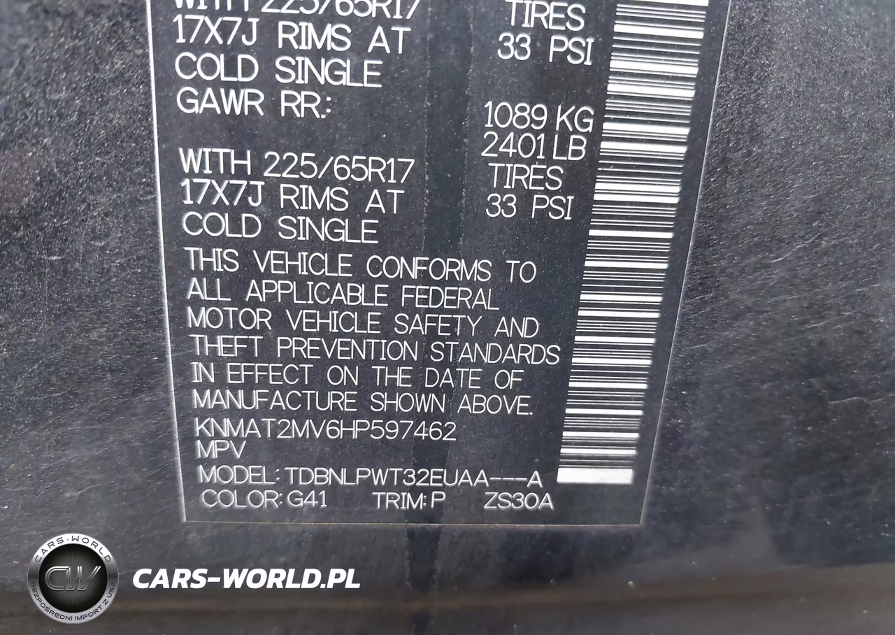 2017 Nissan Rogue S VIN:KNMAT2MV6HP597462 - 9