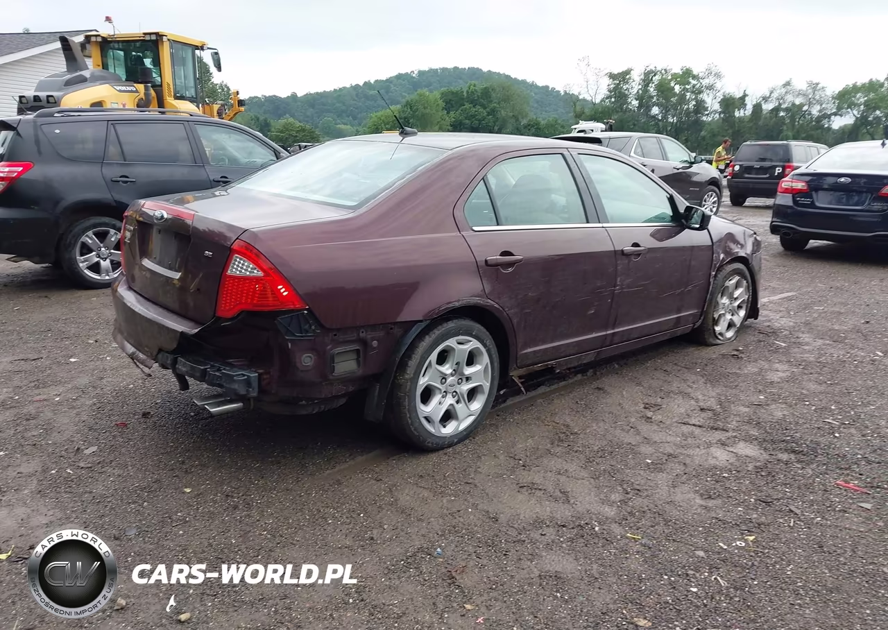 2011 Ford Fusion Se VIN:3FAHP0HA3BR321891 - 4
