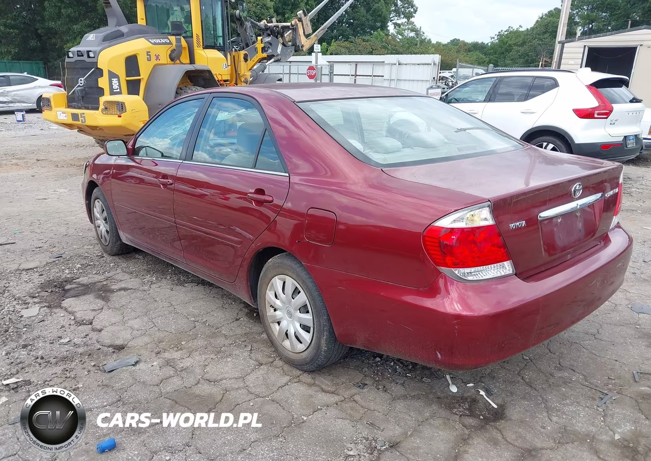 2006 Toyota Camry Le VIN:4T1BE32K66U136253 - 3