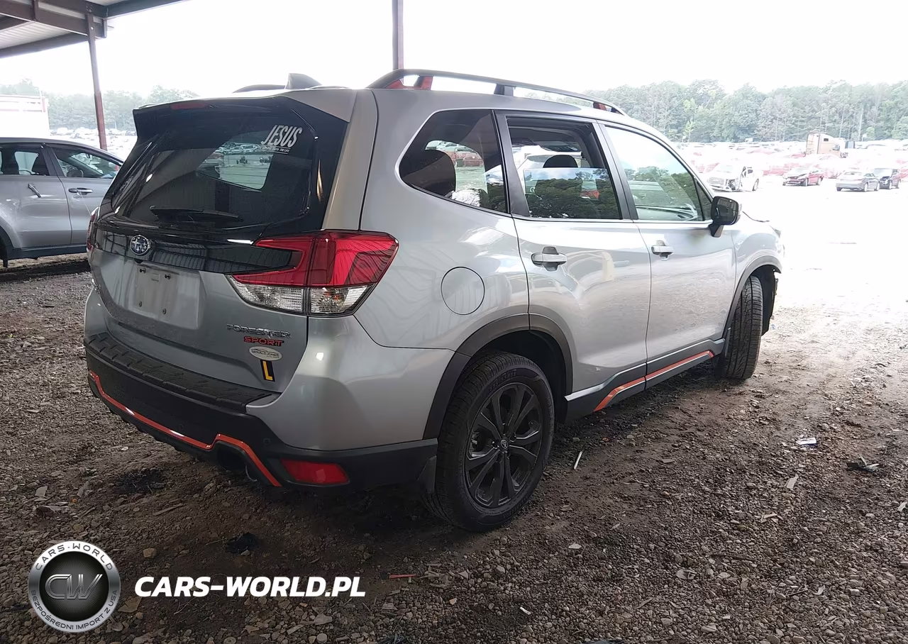 2023 Subaru Forester Sport VIN:JF2SKAJC3PH516464 - 4