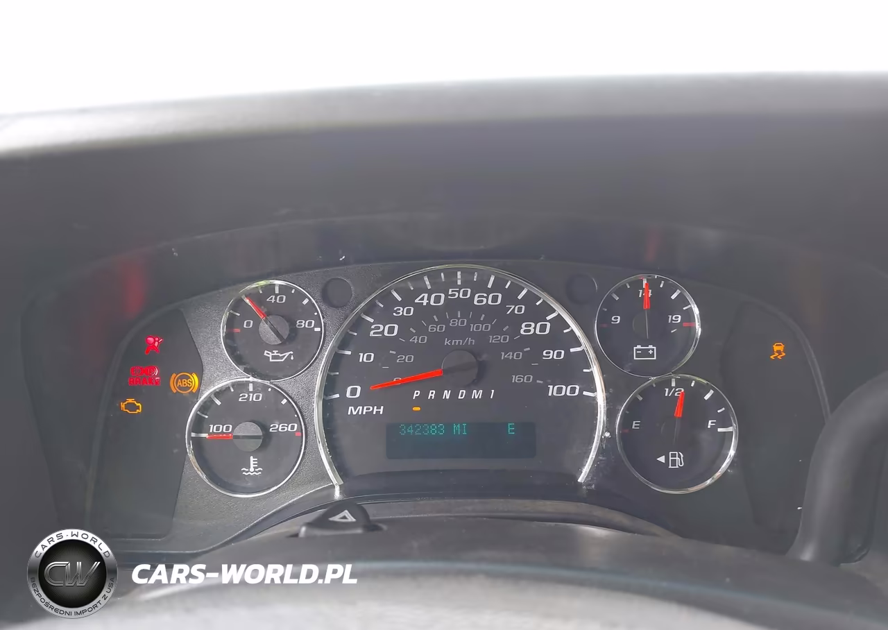 2015 Chevrolet Express 2500 Work Van VIN:1GCWGGFF5F1103363 - 7