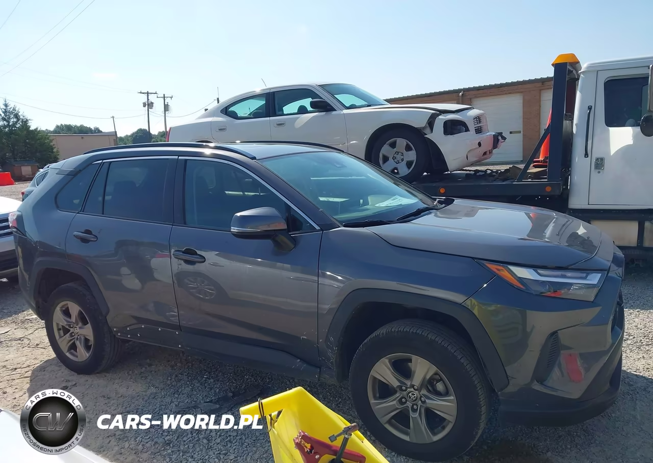 2023 Toyota Rav4 Xle VIN:2T3W1RFV8PW292307 - 13