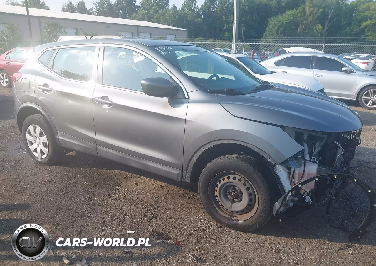 2018 Nissan Rogue Sport S – zdjęcie 1 z 16