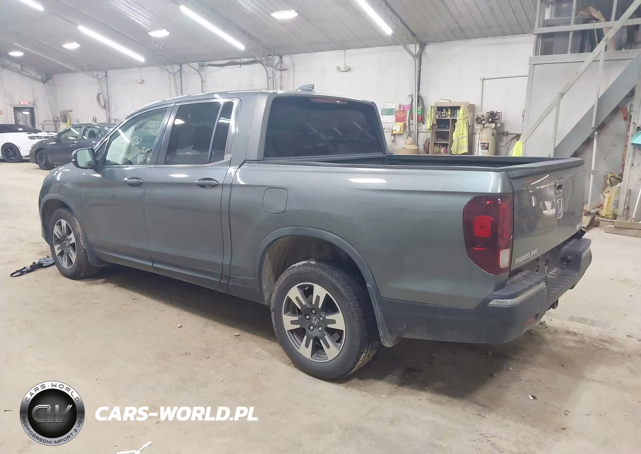2017 Honda Ridgeline Rtl VIN:5FPYK3F58HB019563 - 3