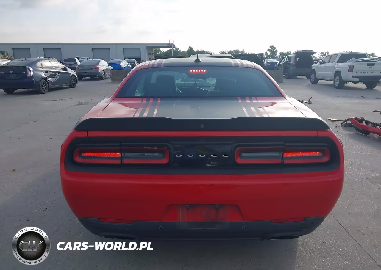 2015 Dodge Challenger R-T Scat Pack Shaker VIN:2C3CDZFJ2FH878494 - 17