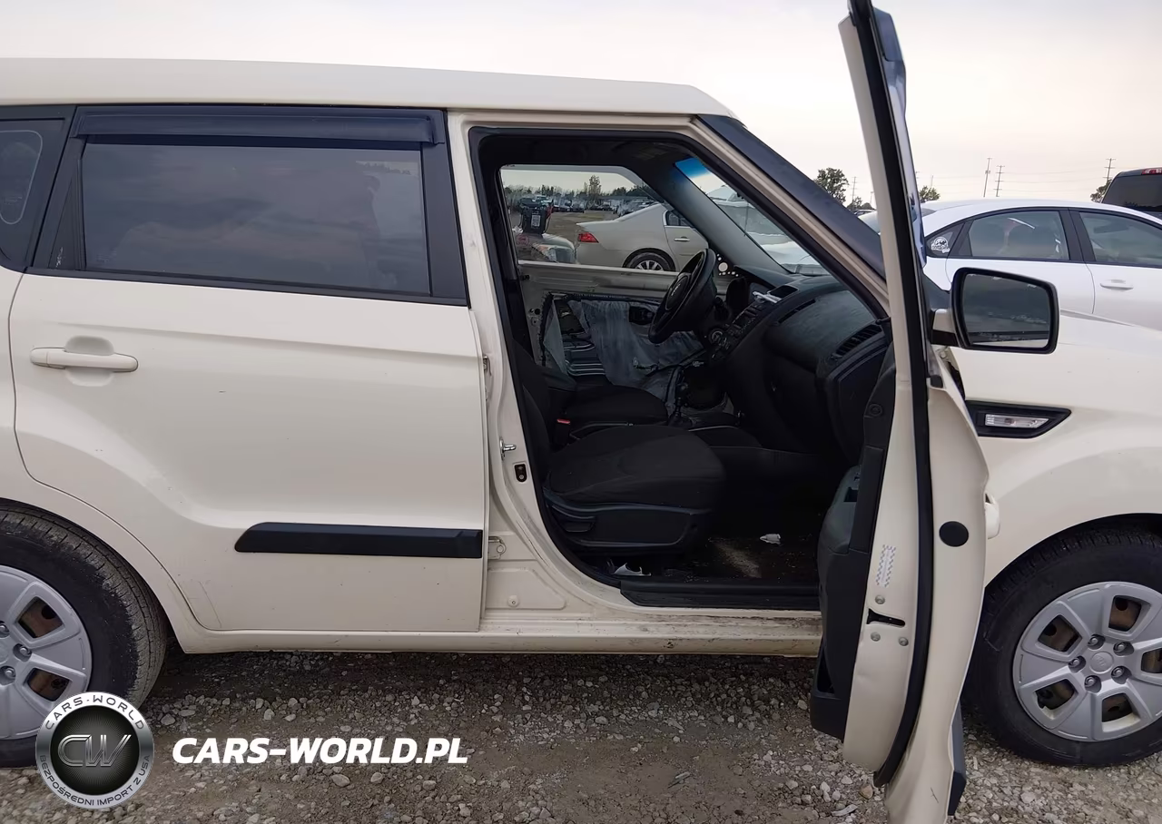2013 Kia Soul VIN:KNDJT2A54D7504663 - 5