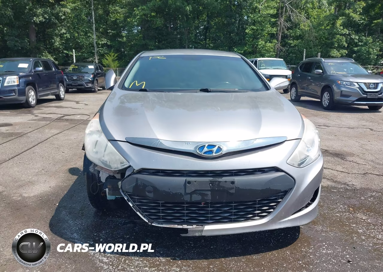 2013 Hyundai Sonata Hybrid Limited VIN:KMHEC4A4XDA084541 - 12