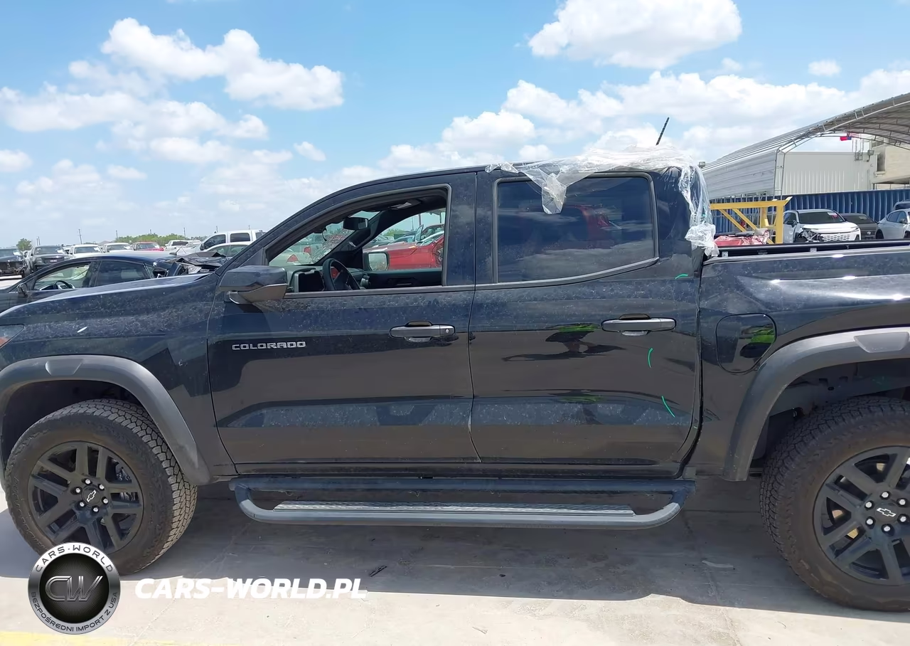 2024 Chevrolet Colorado 4Wd Trail Boss VIN:1GCPTEEKXR1303520 - 15