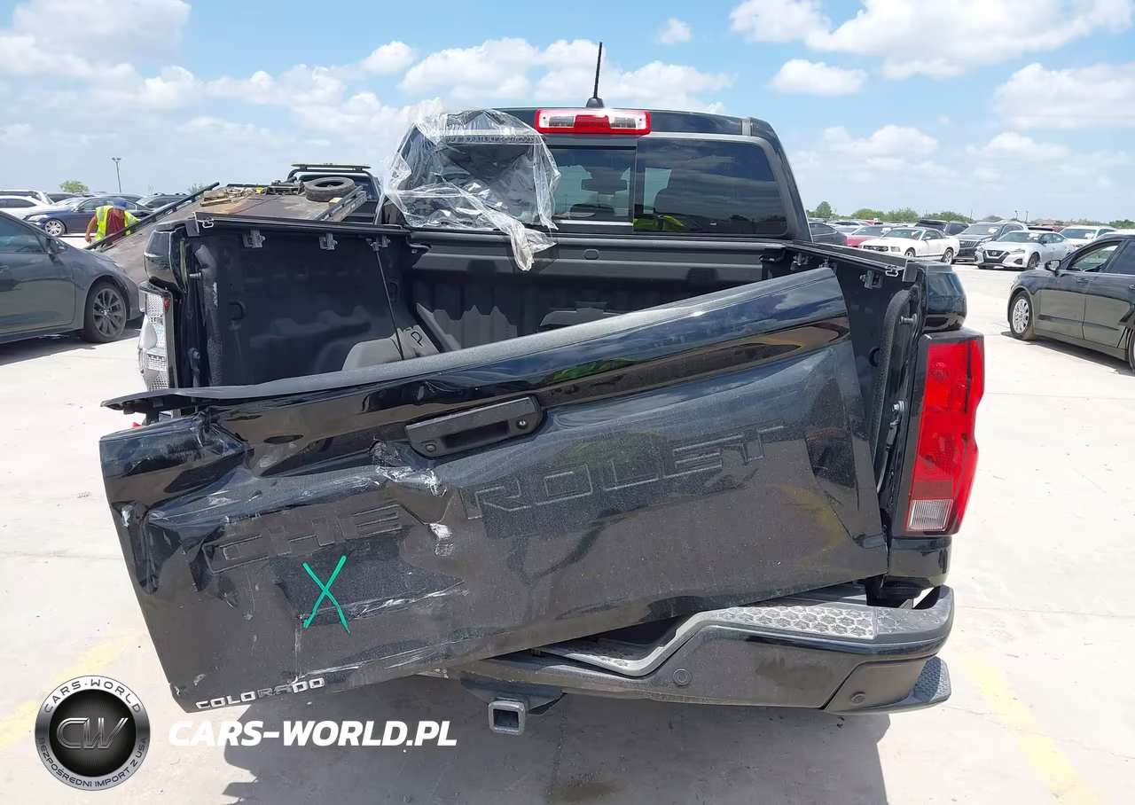 2024 Chevrolet Colorado 4Wd Trail Boss VIN:1GCPTEEKXR1303520 - 17