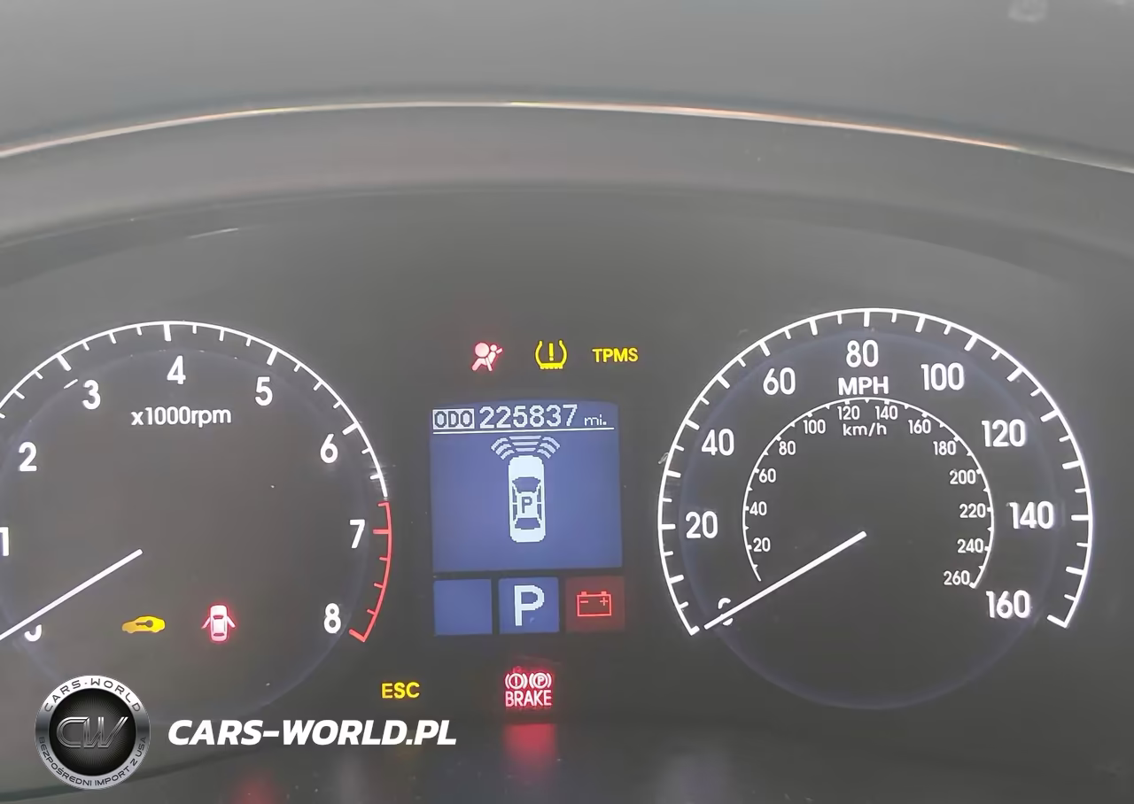 2009 Hyundai Genesis 4.6 VIN:KMHGC46F99U058750 - 7