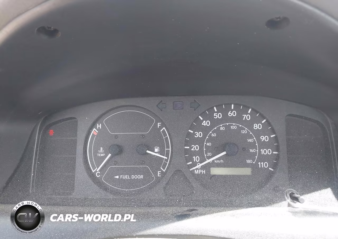 1999 Chevrolet Prizm VIN:1Y1SK528XXZ401141 - 14