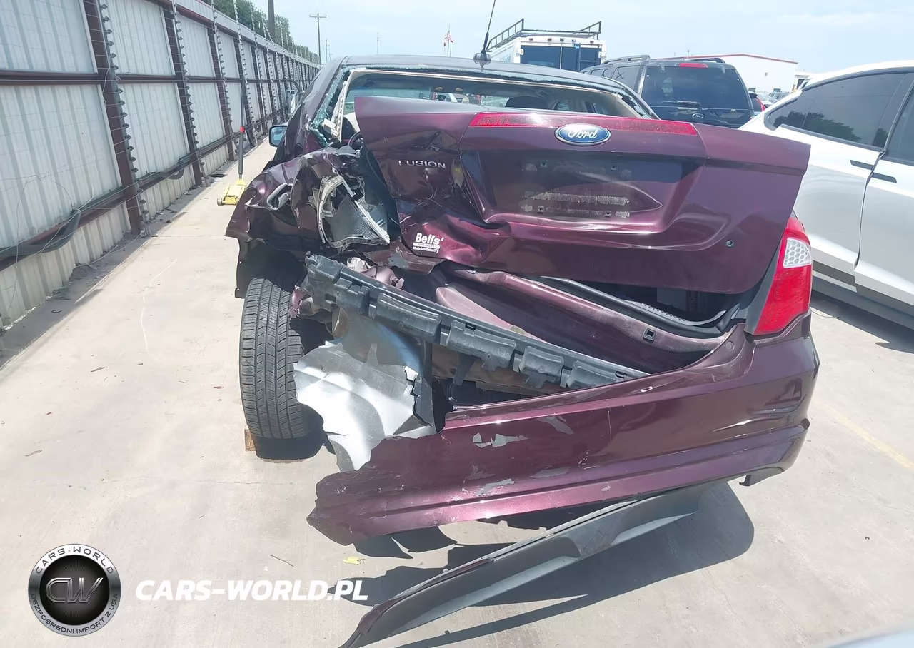 2012 Ford Fusion S VIN:3FAHP0GA1CR237393 - 16