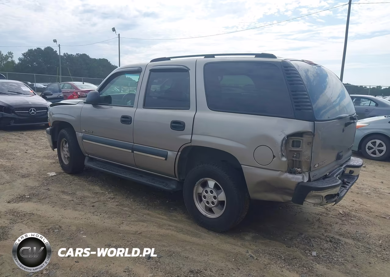 2003 Chevrolet Tahoe Ls VIN:1GNEC13V43R163767 - 3