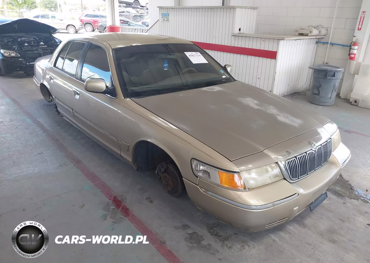 2000 Mercury Grand Marquis Gs