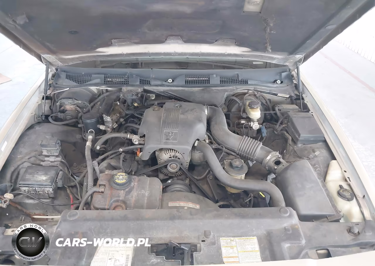 2000 Mercury Grand Marquis Gs VIN:2MEFM74W5YX644966 - 10