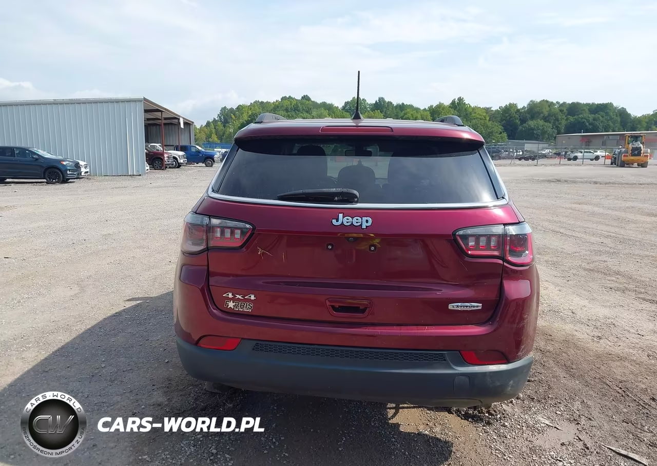 2021 Jeep Compass Latitude 4X4 VIN:3C4NJDBB9MT579278 - 17