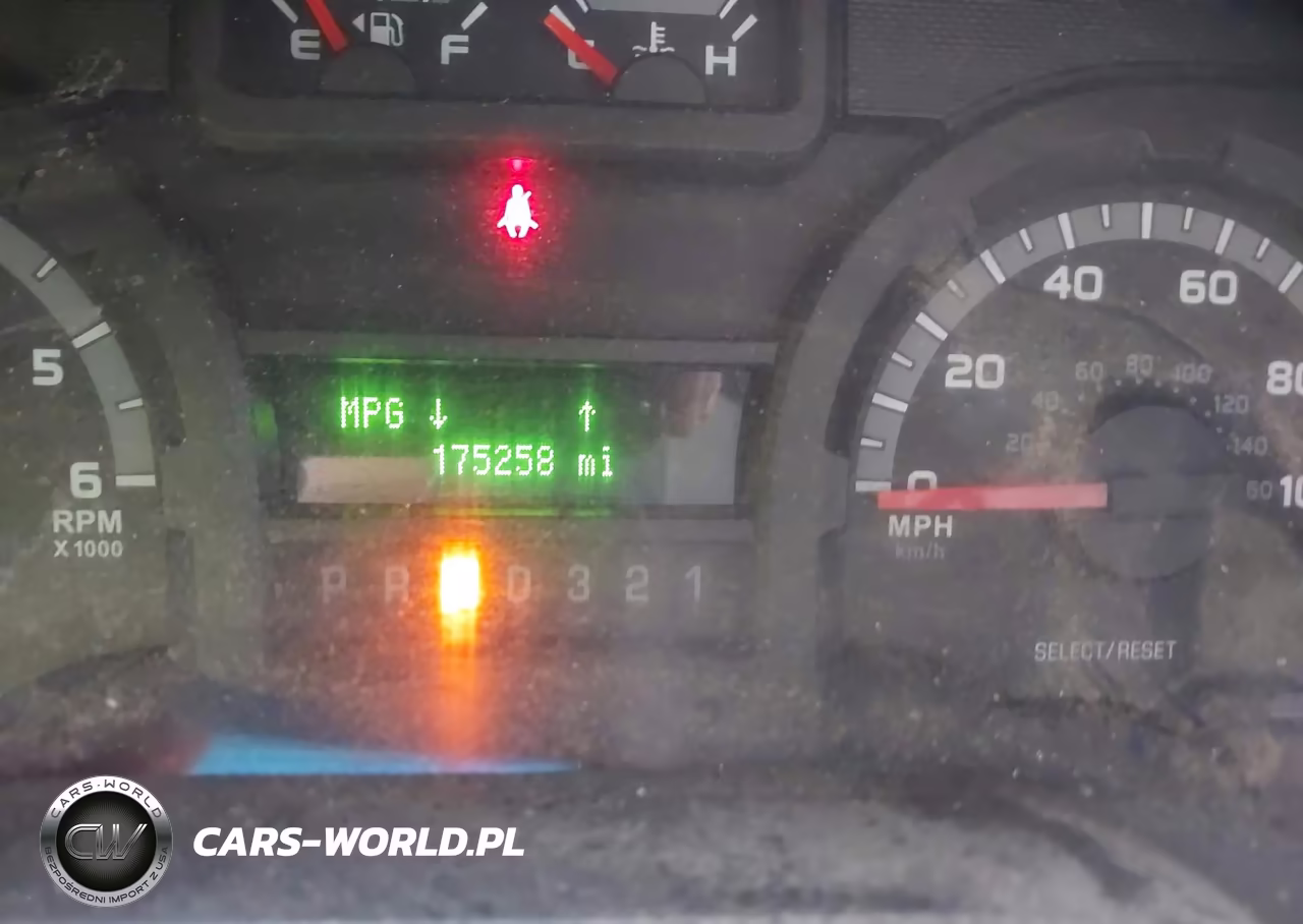2009 Ford E-450 Cutaway VIN:1FDXE45S49DA07990 - 5