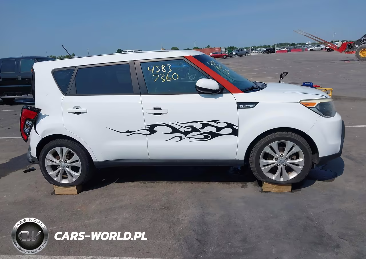 2015 Kia Soul + VIN:KNDJP3A52F7135279 - 12