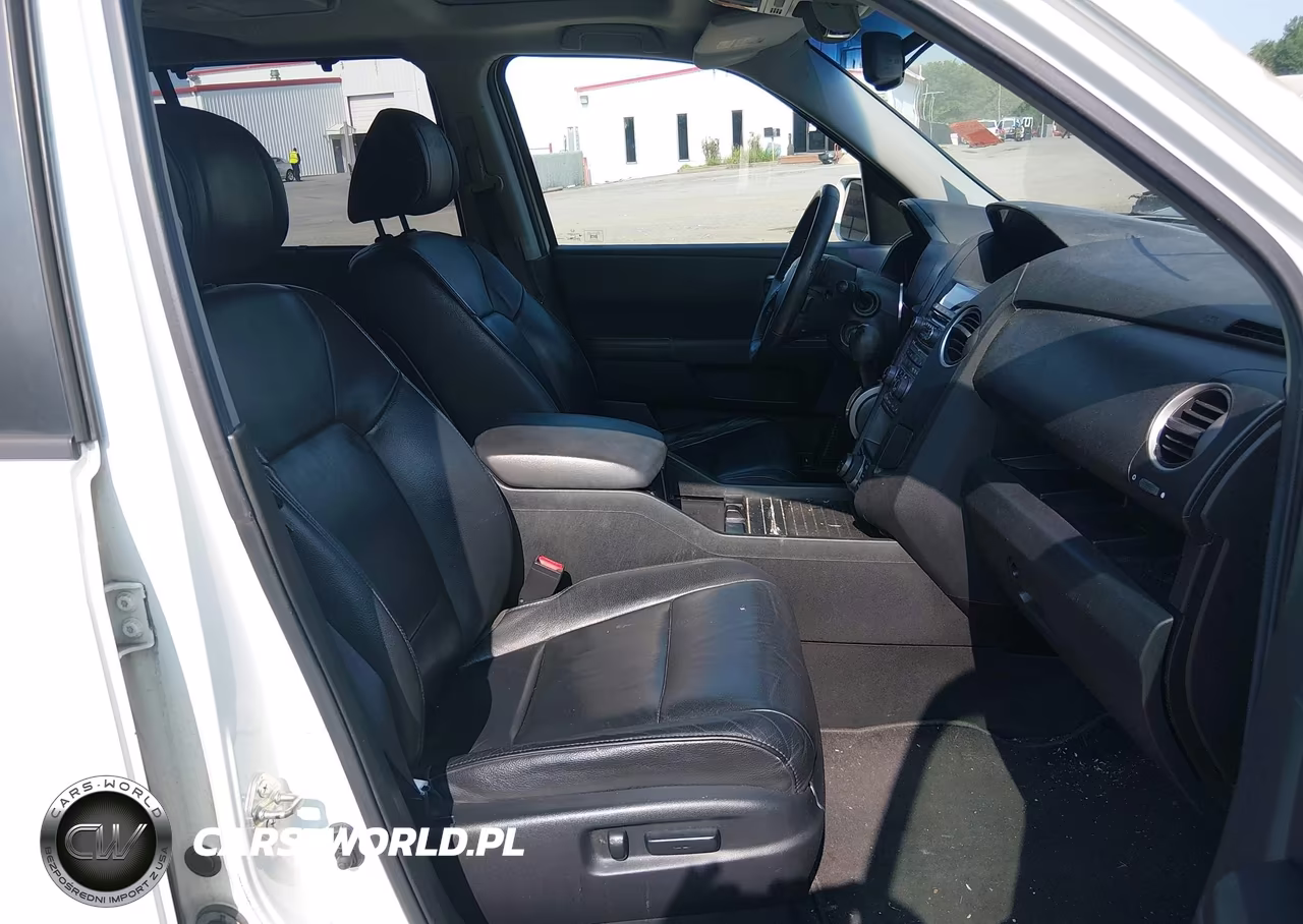 2012 Honda Pilot Touring VIN:5FNYF4H98CB037931 - 5