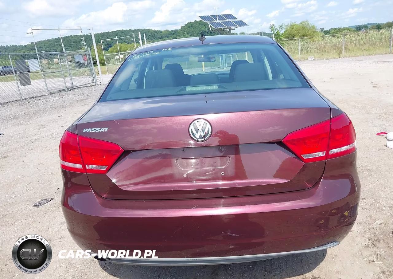 2012 Volkswagen Passat 2.5L S VIN:1VWAP7A39CC070257 - 17