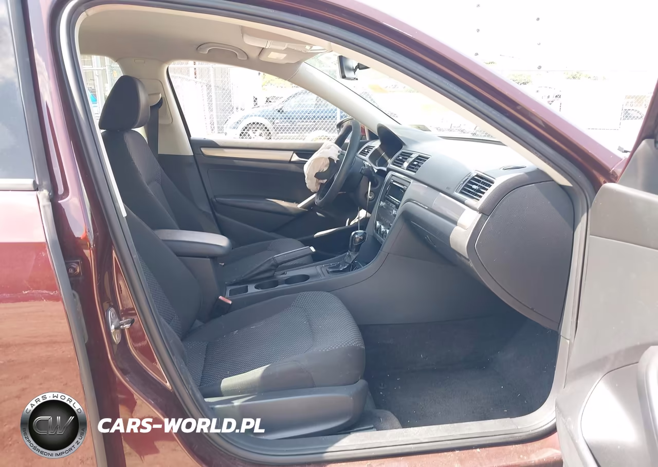 2012 Volkswagen Passat 2.5L S VIN:1VWAP7A39CC070257 - 5