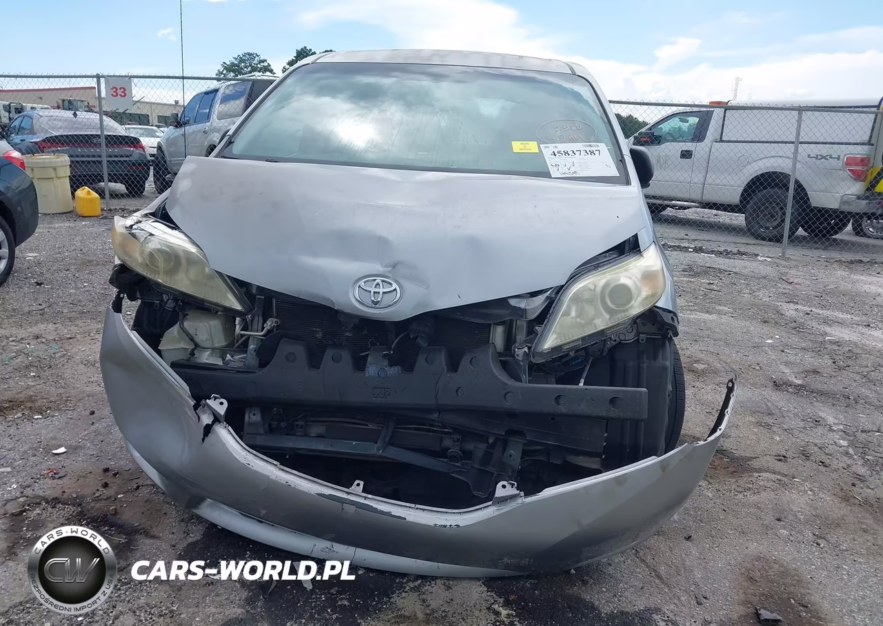 2012 Toyota Sienna Base V6 7 Passenger VIN:5TDZK3DC1CS181344 - 12